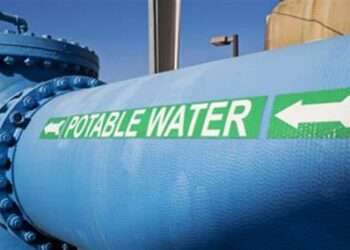 EEUU establece por primera vez límites estrictos para PFAS en el agua potable