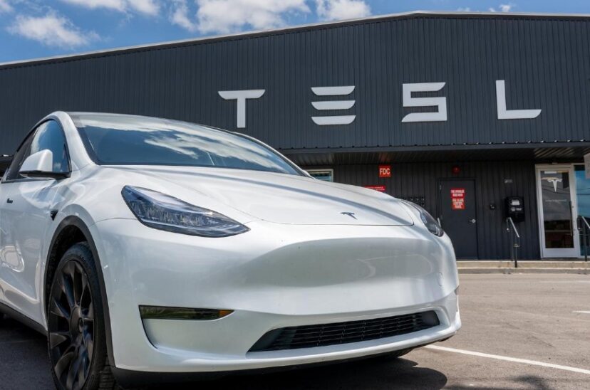 Tesla registra una caída del 8.5% en las entregas del primer trimestre de 2024, alcanzando solo 386,810 vehículos