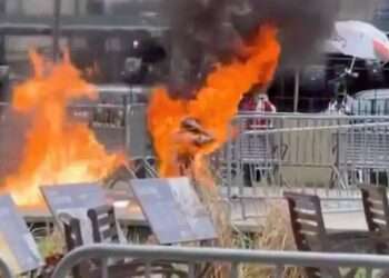 Hombre se prendió fuego Cerca del Tribunal del Caso Trump en Nueva York