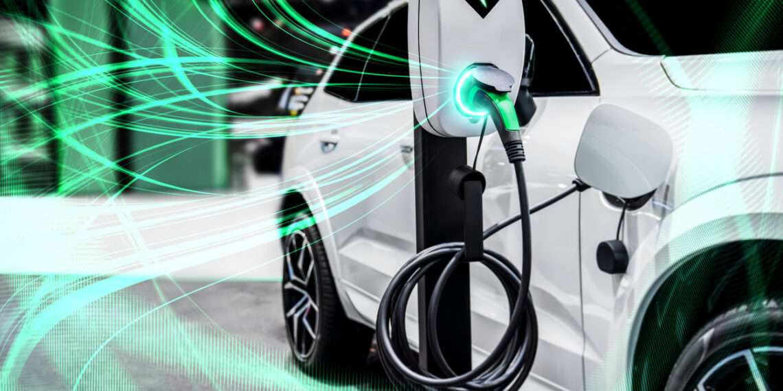 La caída de los precios de las materias primas anticipa un abaratamiento de las baterías