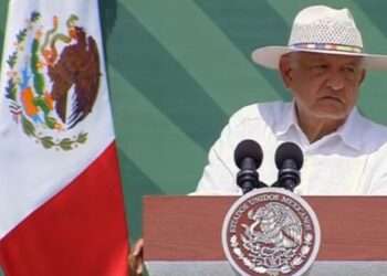 AMLO Critica la Irrupción en la Embajada en Ecuador: “Ni Pinochet se Atrevió a Eso”