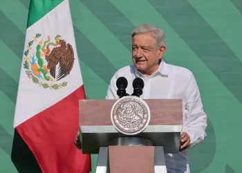 Fenómeno Astronómico: Eclipse Total de Sol en la Conferencia Matutina de AMLO