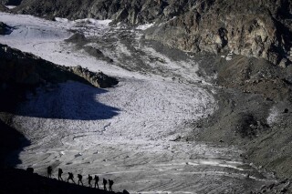 Austria se quedará casi sin hielo en 45 años por rápido retroceso de los glaciares, dicen expertos