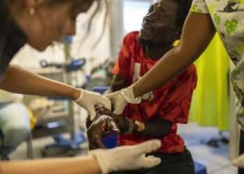 Crítica Crisis Sanitaria en Haití por Violencia de Pandillas