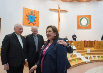 Xóchitl Gálvez Expresa Compromiso con Valores Cristianos en Reunión con Obispos