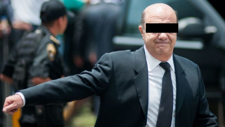 AMLO critica al Poder Judicial por el caso de Murillo Karam y la prisión domiciliaria