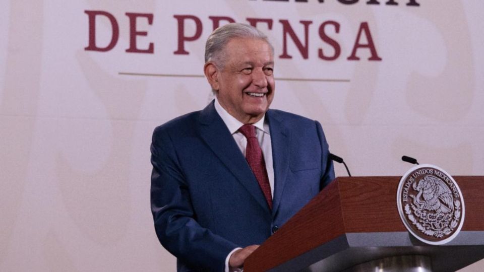 López Obrador Comenta sobre la Situación en Guanajuato y Responde a Acusaciones del INE