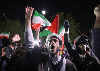 Irán Declara Venganza y Advierte a Israel de no Responder