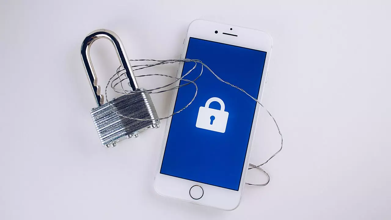 La Unidad de Policía Cibernética de la SSC lanza una alerta para proteger las cuentas en plataformas digitales