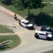 Reportan Incidente de Tiroteo en Escuela Secundaria de Dallas; Una Persona Resulta Baleada