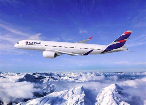LATAM Airlines planea volver a cotizar en la Bolsa de Nueva York tras reorganización