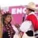 Clara Brugada Recibe Bastón de Mando de los Pueblos Originarios como Símbolo de Compromiso y Unidad