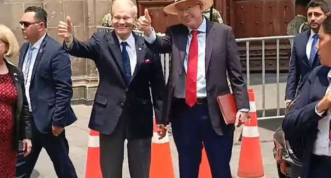 Concluye Encuentro entre AMLO y Director de la NASA en Palacio Nacional