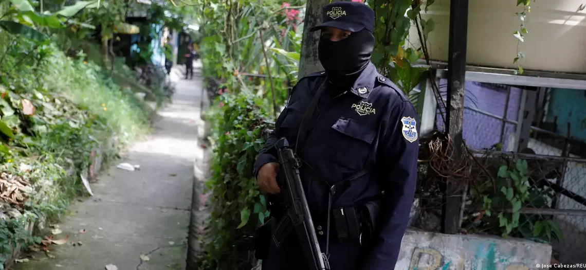 Acusaciones de Detención Arbitraria de Menores en El Salvador