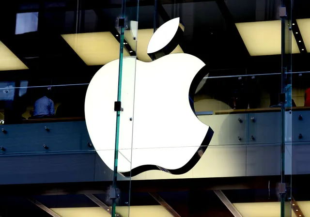 El futuro de la “i” en iPhone: ¿Llegó su hora?