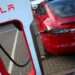 Tesla Invierte 500 Millones de Dólares para Expandir su Red de Recarga Rápida