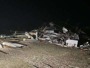 Tornado en Barnsdall, Oklahoma: Una Víctima Fatal y Graves Daños