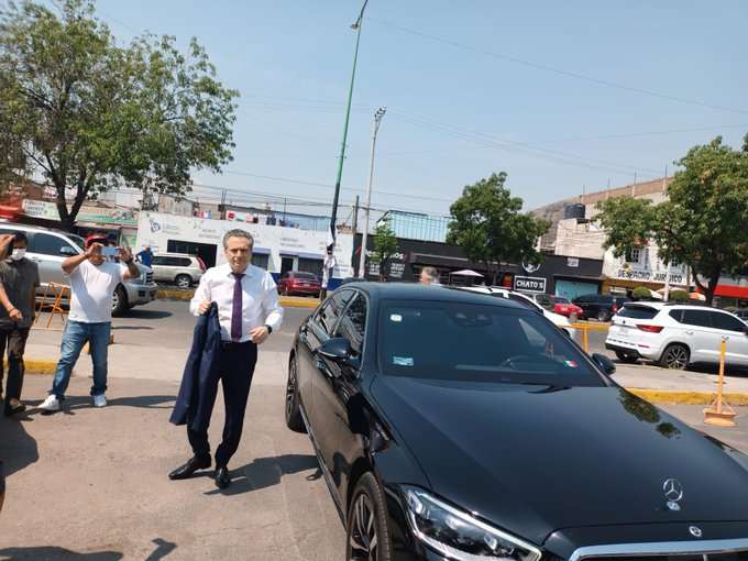 Emilio Lozoya Comparece en Audiencia por Caso Agronitrogenados: FGR Busca Condena de 15 Años