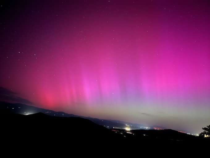 Tormenta Solar Promete Espectáculo Celestial: ¿Cielos Rosados y Auroras Boreales en el Horizonte?
