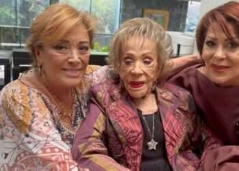Encuentro Familiar de Silvia Pinal y sus Hijos en el Día de las Madres