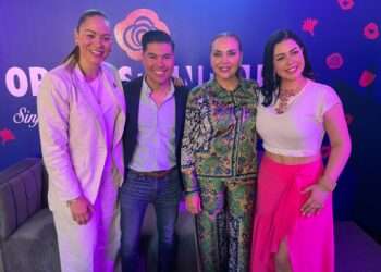Aida Cuevas Encabeza Homenaje a Juan Gabriel en Chihuahua