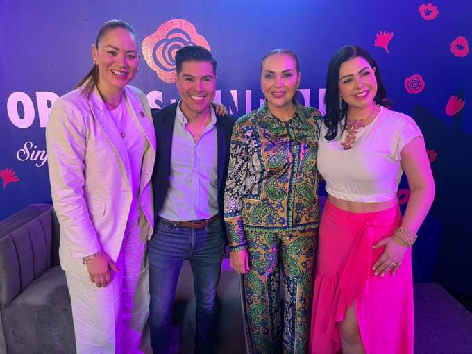 Aida Cuevas Encabeza Homenaje a Juan Gabriel en Chihuahua