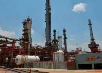 La Refinería de Tula Reduce Operaciones y Producción Debido a la Contingencia Ambiental