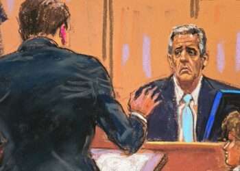 Cohen admite que robó a la Organización Trump durante testimonio en juicio al expresidente