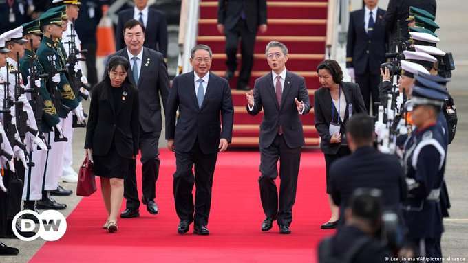 Cumbre Trilateral en Corea del Sur: Líderes de China y Japón se Reúnen