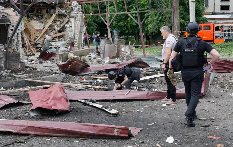 Zelenski Reporta Ataque Ruso en Járkov con Víctimas Mortales