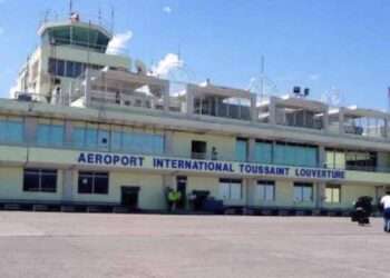 Reapertura del Aeropuerto de Haití tras Violencia de Pandillas