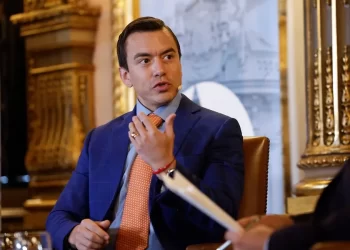 Seis Meses de la Presidencia de Noboa en Ecuador
