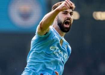 Manchester City avanza hacia el título con una victoria contundente sobre Fulham