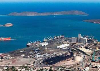 Aumenta el Flujo de Petróleo en Puerto de Guaymas: Crecimiento del 70%