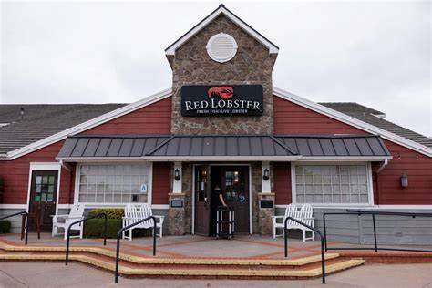 Red Lobster se declara en quiebra tras fallida promoción de camarones ilimitados