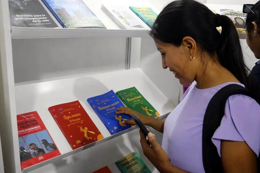 La versión en guaraní de 'El Principito' se suma a una trilogía de traducciones a idiomas originarios, en un esfuerzo por fortalecer y preservar las lenguas indígenas.