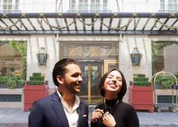 Christian Nodal y Ángela Aguilar en París: Romance en la Ciudad de la Luz