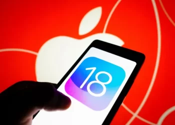 Siri experimentará la actualización más grande de su historia con IA, permitiéndole manejar tus aplicaciones.