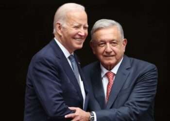 AMLO Propone Deportaciones Directas a Países de Origen en Conversación con Biden