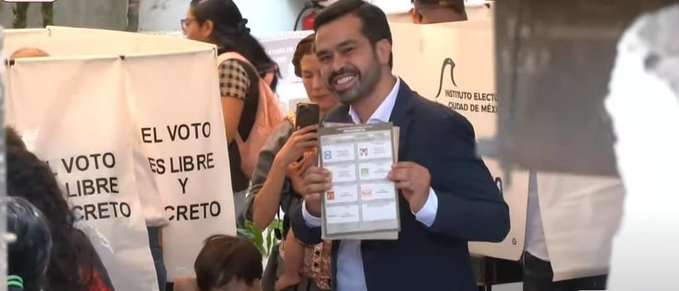 Jorge Álvarez Máynez: Comprometido con la Democracia a Pesar de las Inequidades Electorales