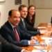 Sheinbaum Se Reúne con CEO de Walmart Internacional para Discutir Inversiones en México