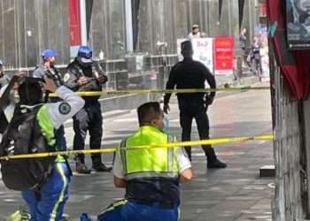 Trágico Incidente en CDMX: Hombre Pierde la Vida Tras Caída desde Sexto Piso