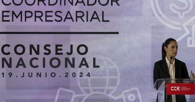Claudia Sheinbaum Impulsa Digitalización y Aduanas para Mejorar Recaudación