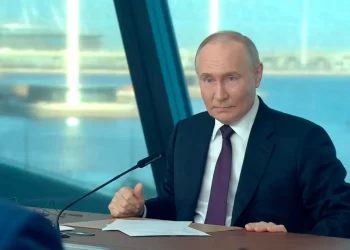 Putin Defiende a Trump y Mantiene su Postura en Ucrania