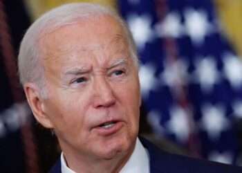 Biden concede perdón a militares condenados por relaciones homosexuales consentidas