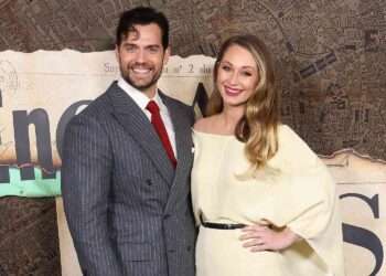 Henry Cavill y su novia Natalie Viscuso esperan a su bebé