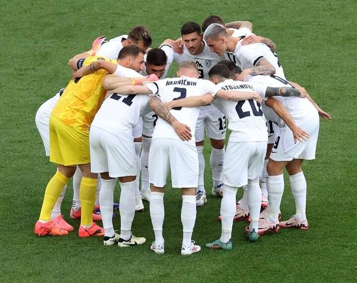 Eslovenia y Serbia empatan en un duelo de infarto en la Eurocopa 2024