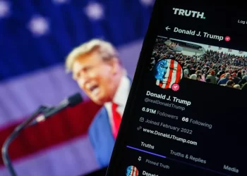 Trump Media enfrenta crisis bursátil tras veredicto judicial