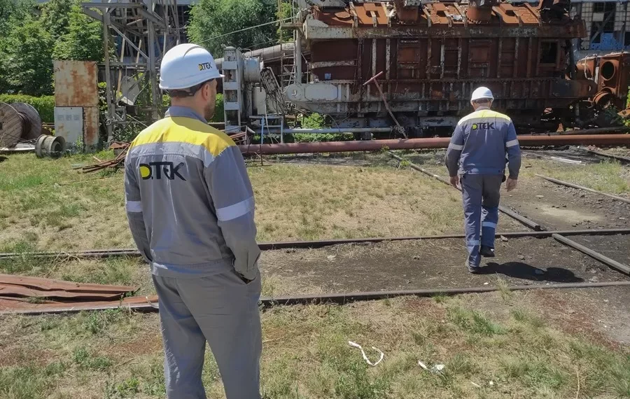 En la Línea de Fuego: Trabajadores que Defienden las Centrales Eléctricas de Ucrania