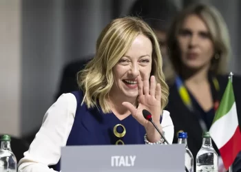 Oposición Italiana se Moviliza contra Reformas de Meloni